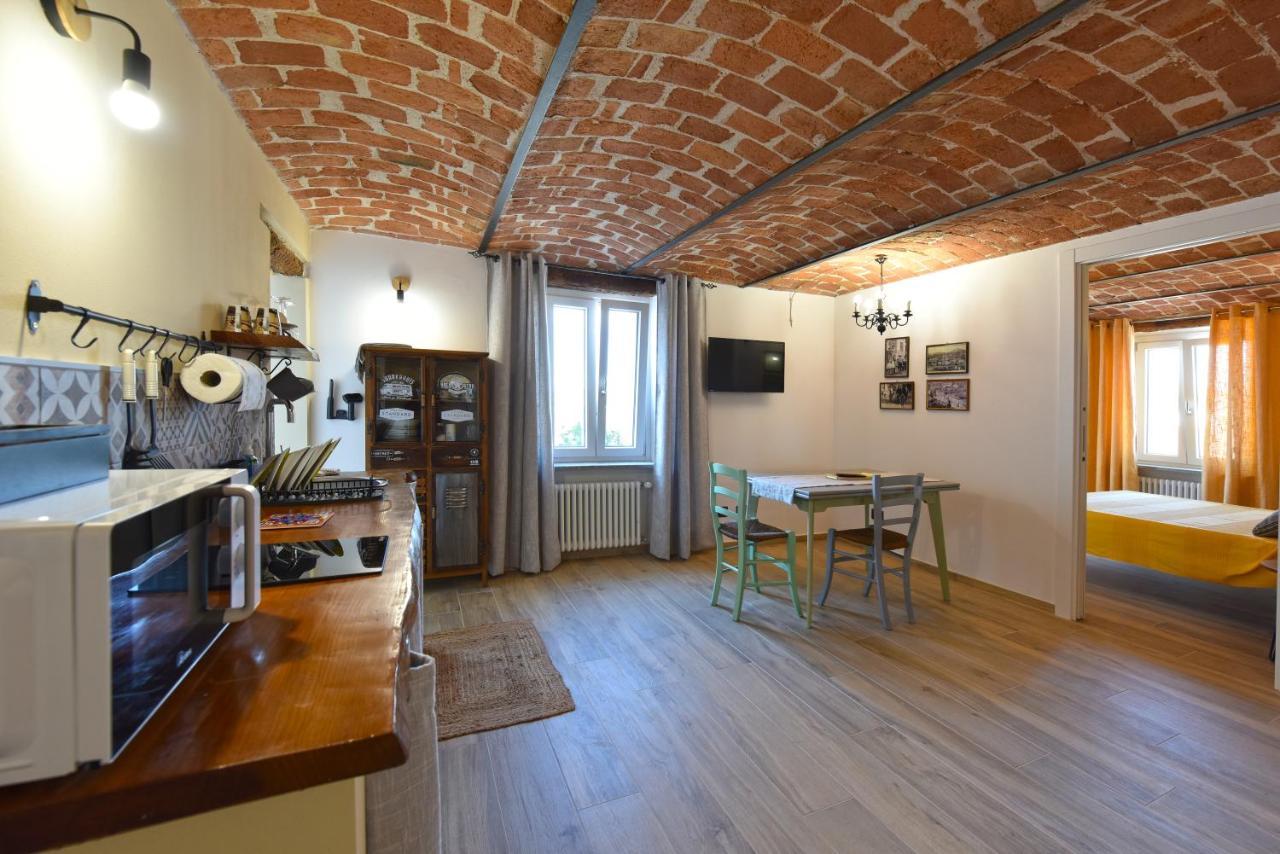 Casa Valentina 1902 Διαμέρισμα Montegrosso dʼAsti Εξωτερικό φωτογραφία